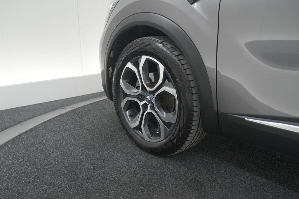 Renault Captur 1.6 e-tech plug-in hybrid 160 intens | parkeersensoren | app