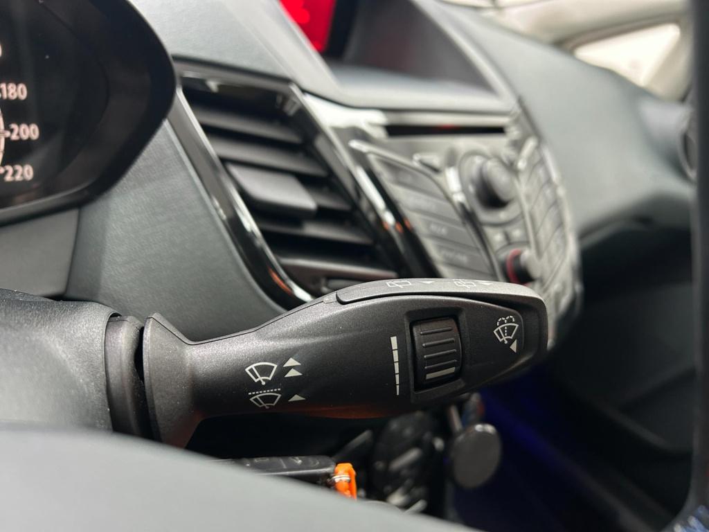 Ford Fiesta occasion 1.6 metal | blauw | tweedehands ford fiesta | airco | 