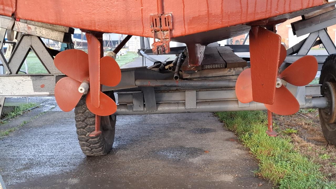 MotorJacht  Amerglass 32 a 9.45 x 3.15x 0.76