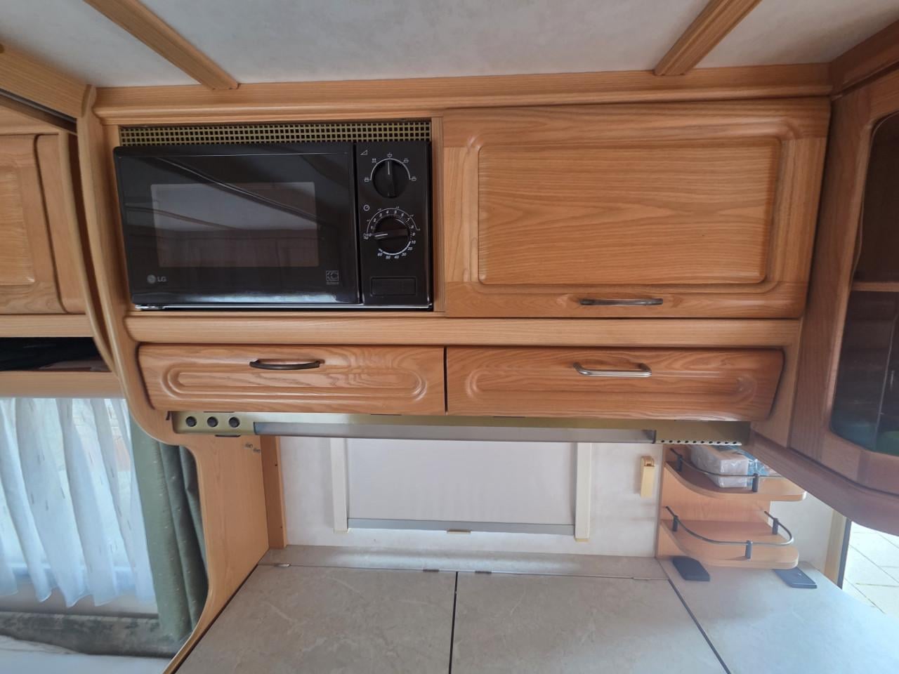 Fendt platin 470 met isabella voortent