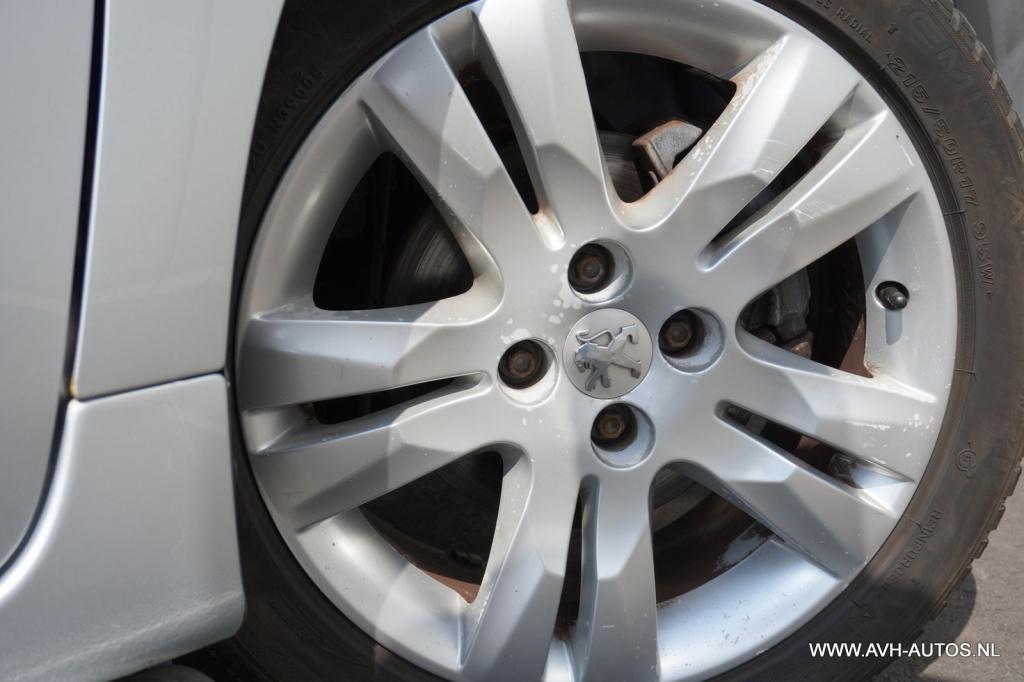 Citroen Berlingo 1.6 vti 500 club , benzine bedrijfswagen!!