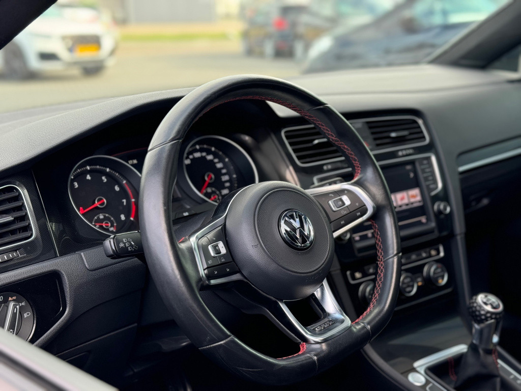 Volkswagen Golf 2.0 tsi gti performance * panoramadak * leer * xenon * navi