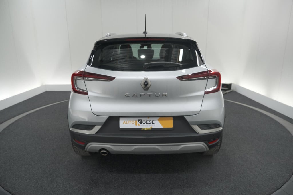 Renault Captur tce 130 intens | camera | stoelverwarming | apple carplay | 