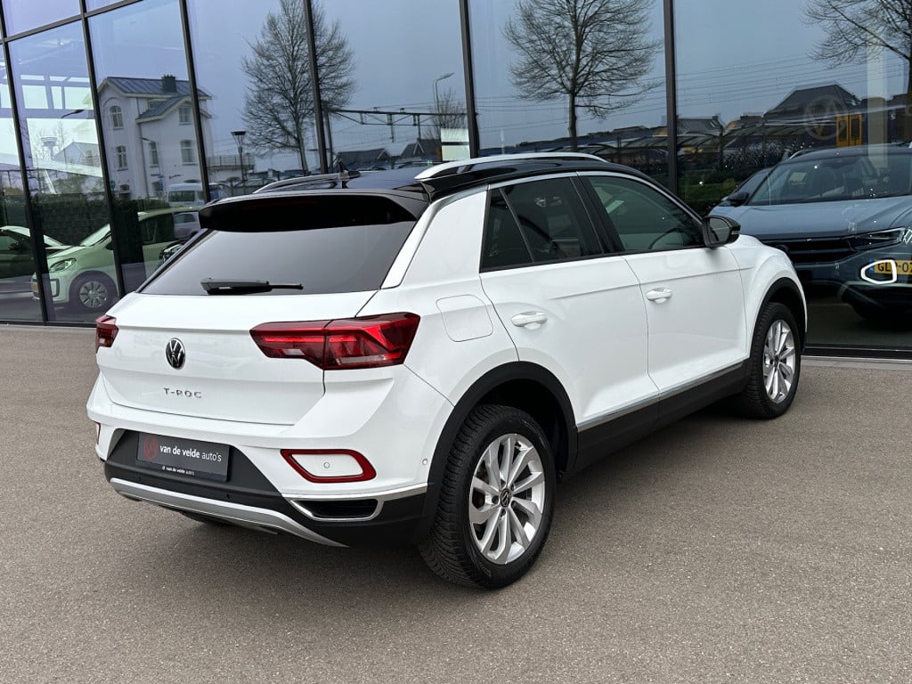 Volkswagen T-roc 1.5 tsi 150pk dsg style | trekhaak | carplay | adapt. crui