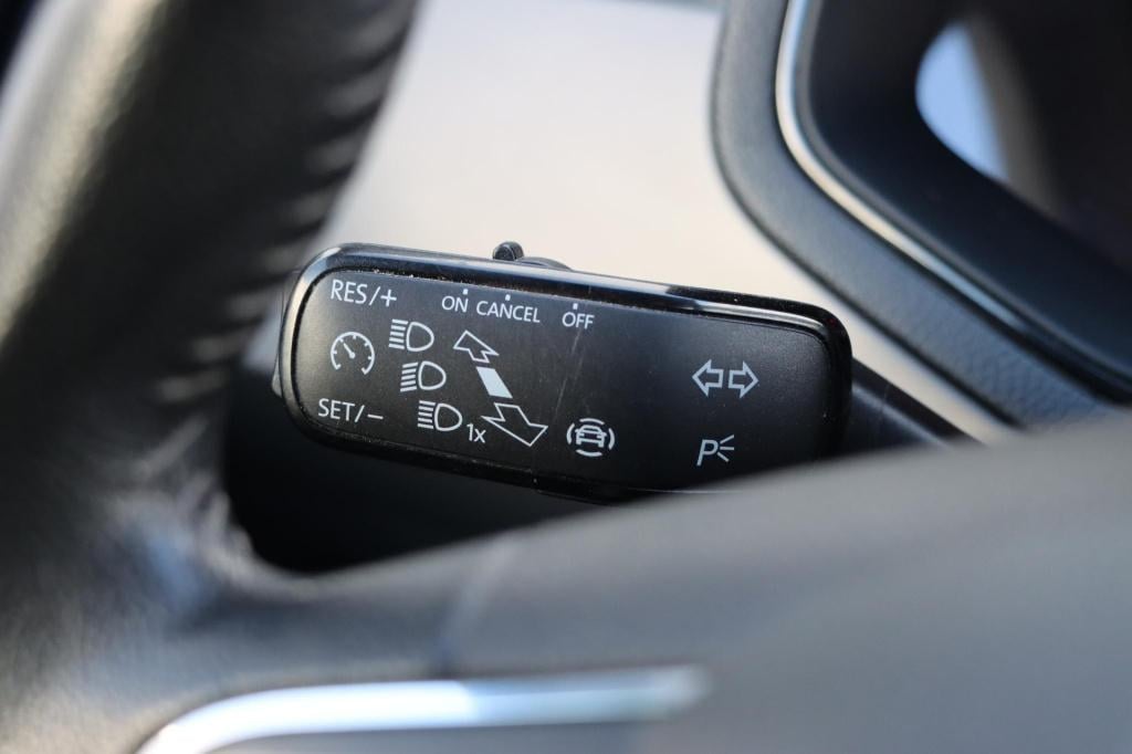 Seat Ibiza 1.0 tsi fr business intense 110pk