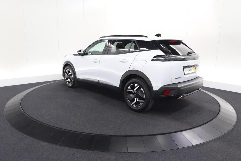 Peugeot 2008 puretech 130 eat8 allure | 360 camera | dodehoekdetectie | app