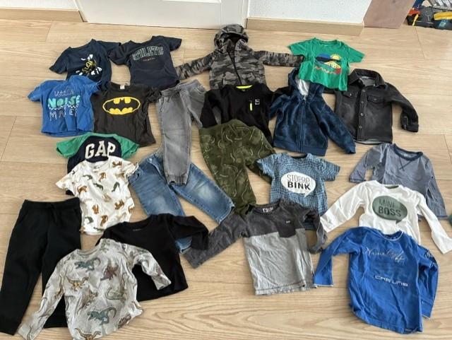 Groot pakket jongenskleding maat 92 (o.a. GAP, Primark)