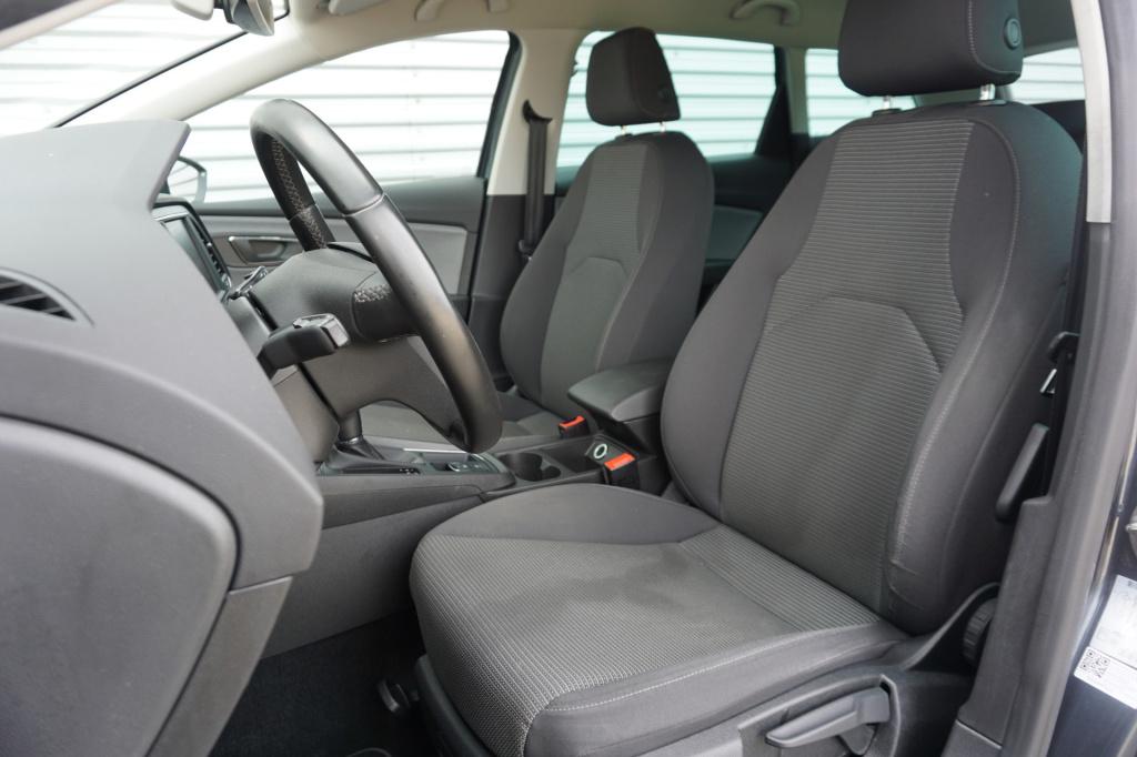 Seat Leon st 1.0 ecotsi style business intense automaat - climate / navi / 