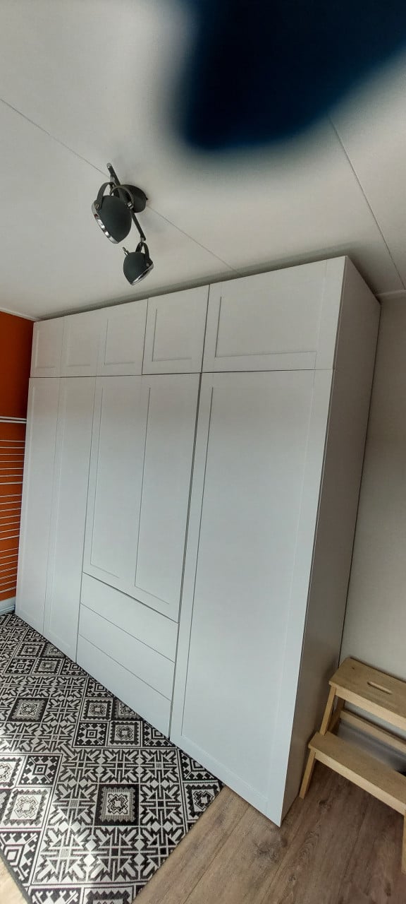 Ikea kledingkasten