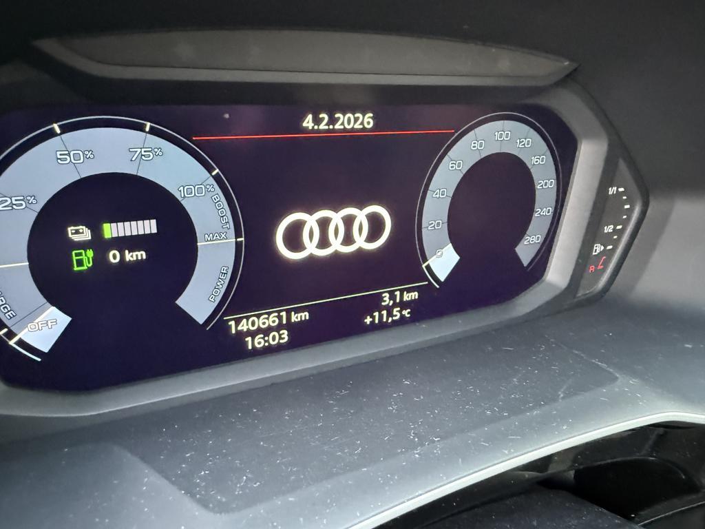 Audi Q3 sportback 45 tfsi ehybrid 245pk | leder | pano dak
