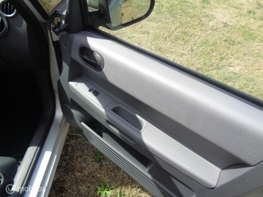 Mitsubishi Colt 1.3 instyle stuurbekr apk tot 06-2027 inruilkoopje