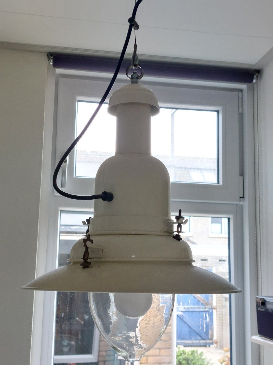 "SCHEEPSLAMP"