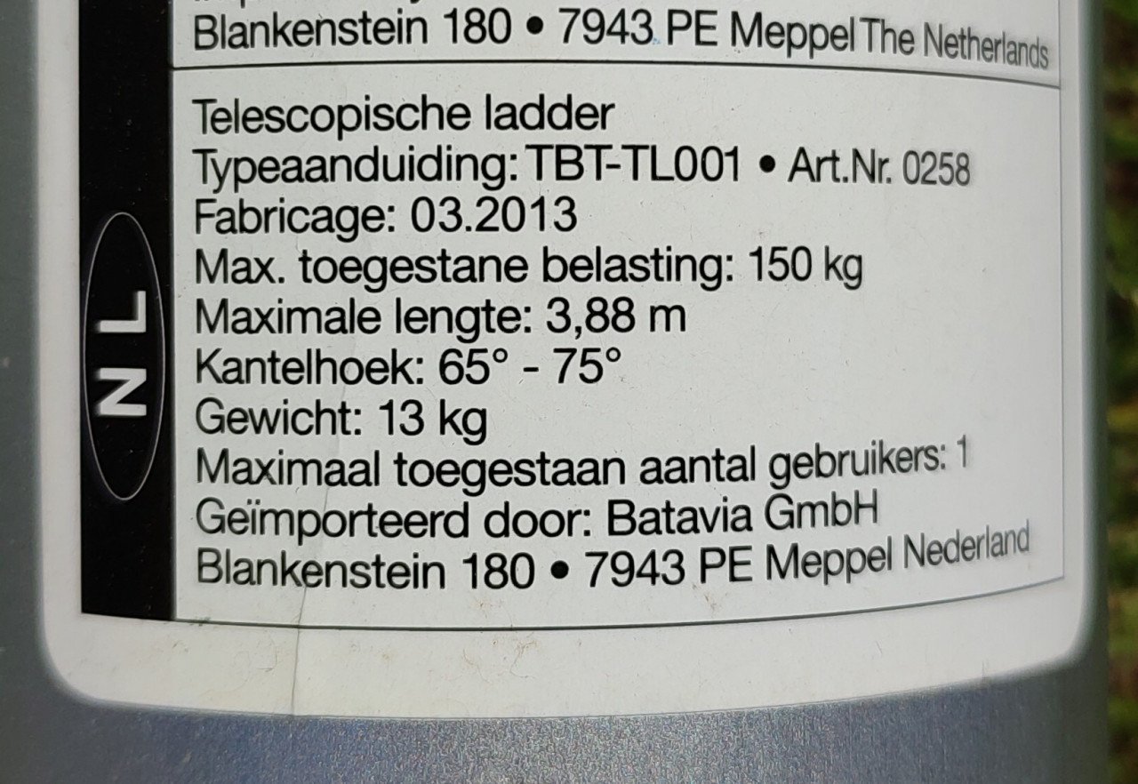 Telescoopladder 3,88m - ingeklapt 120cm x 48 cm