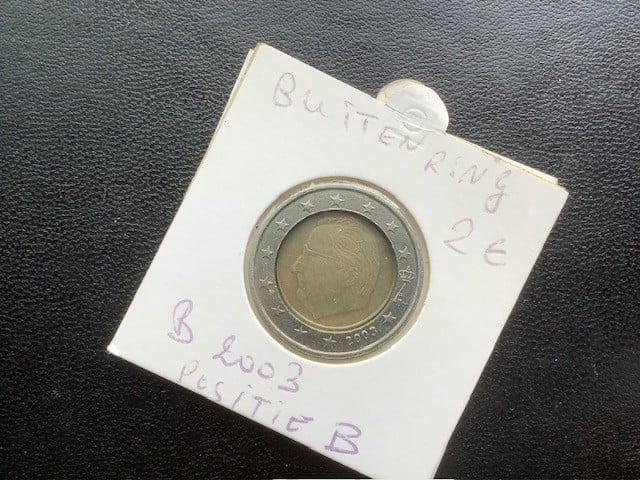 België 2 euro 2003 buitenring en binnenstuk los.