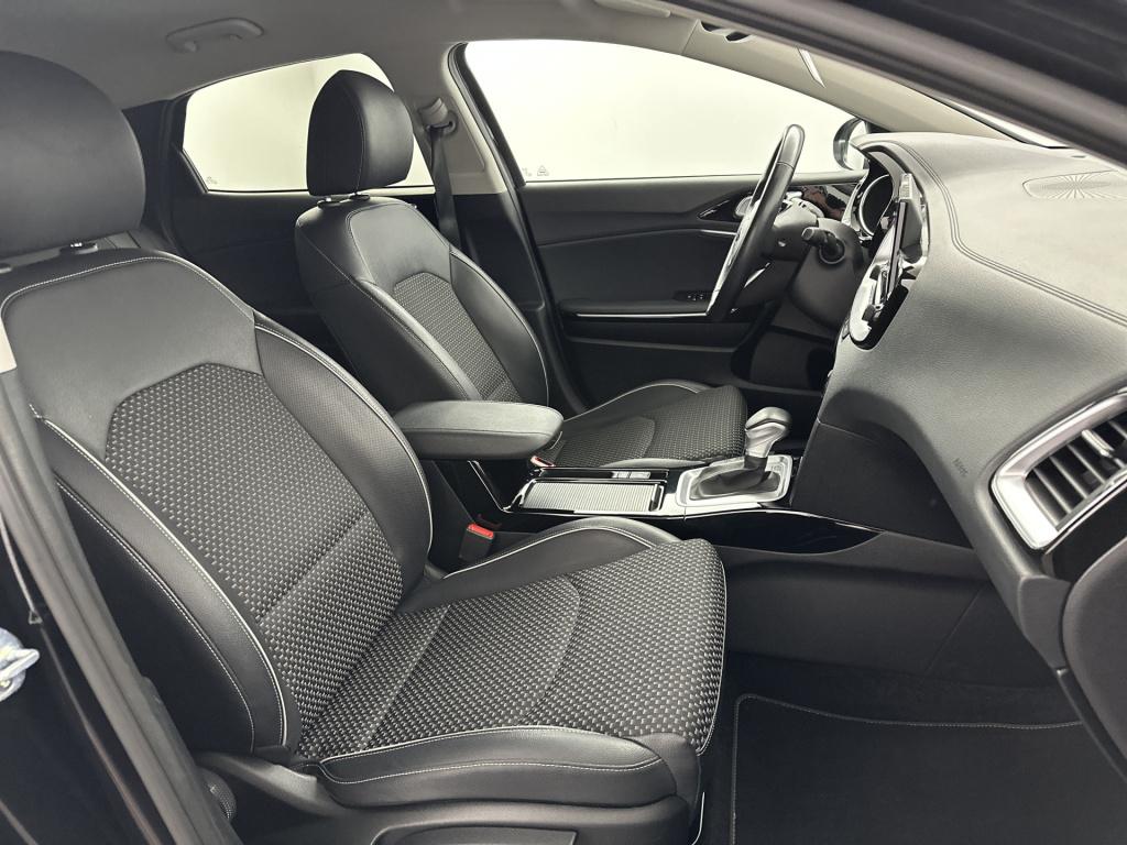 Kia Xceed 1.5 t-gdi mhev dynamicplusline | stuur-/stoelverwarming | navigat
