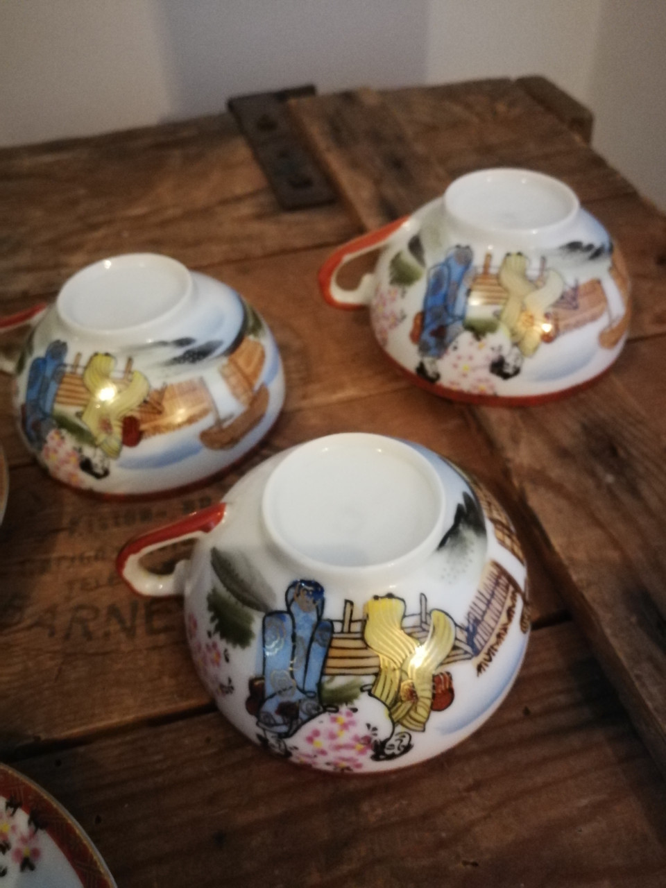Kop en schotels porselein