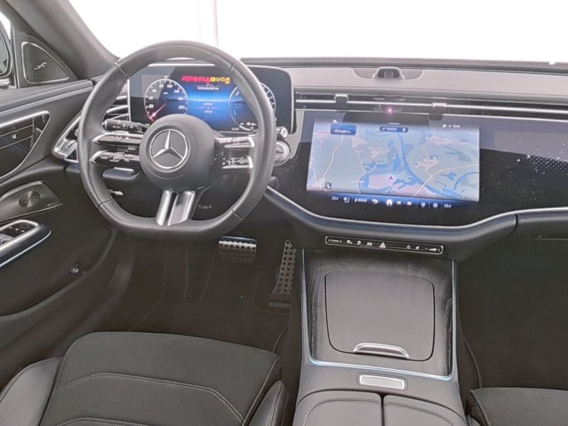 Mercedes-Benz E-Klasse estate 300 e amg plug-in hybride | amg line | night 