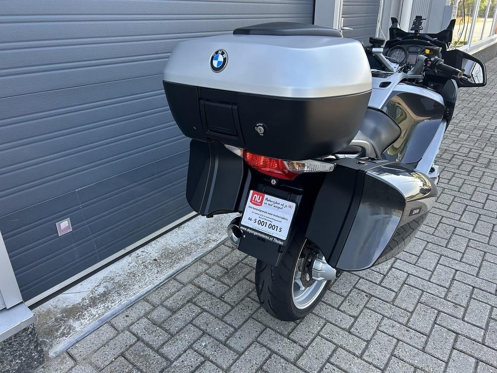 BMW R1200RT, 2010 met 88 dkm, topkoffer, cruisecontrol, zadelverw etc €5750