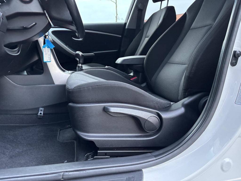 Hyundai I 30 1.6 gdi i-motion plus