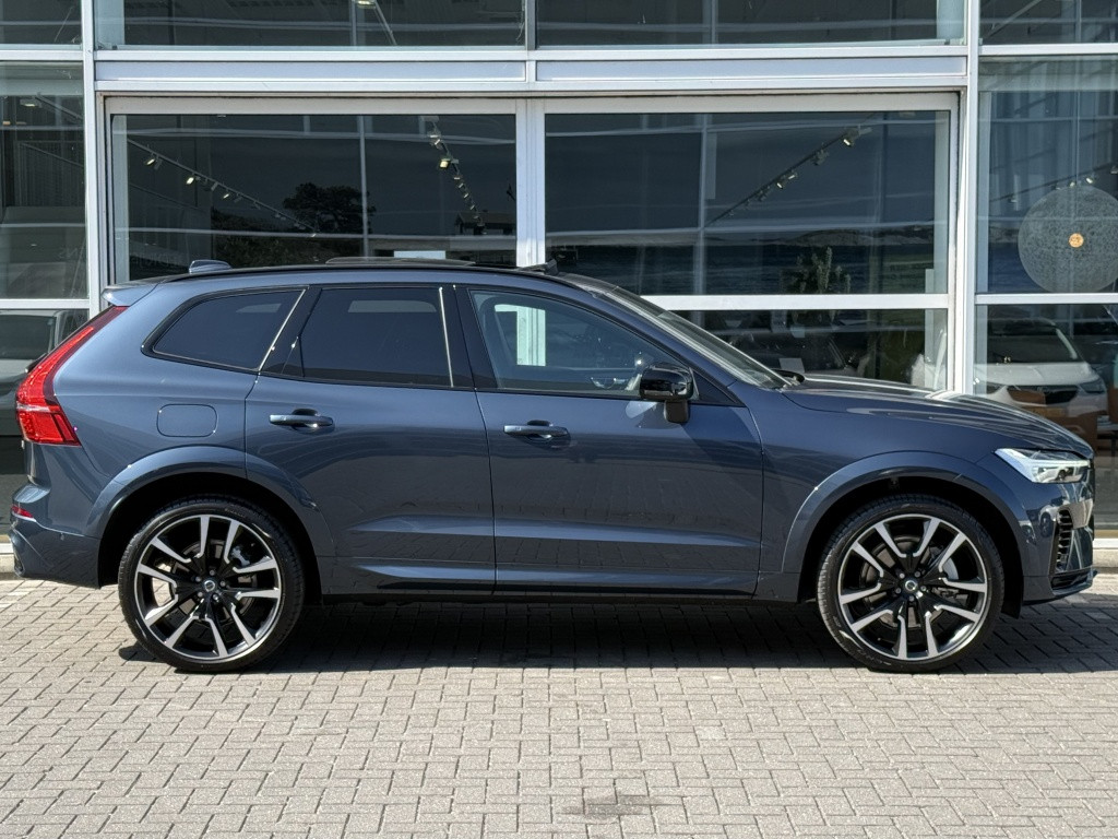 Volvo XC60 t6 awd ultra dark