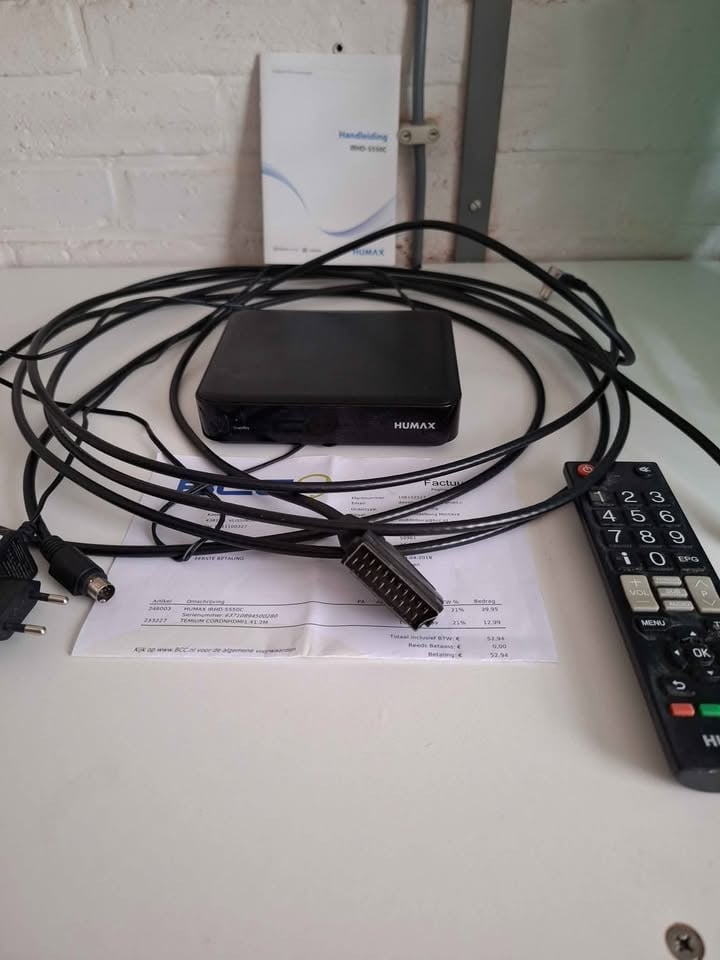 Human tv kastje