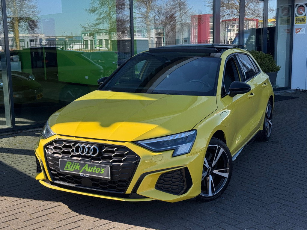 Audi A3 sportback 45 tfsi e s edition competition * panoramadak * b&o * cam