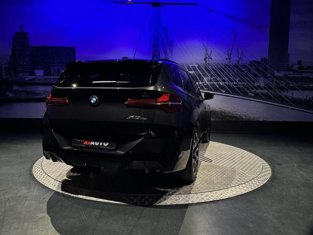 BMW X3 20 xdrive *pano*surroundview*parkass*driveass*leder*memory*