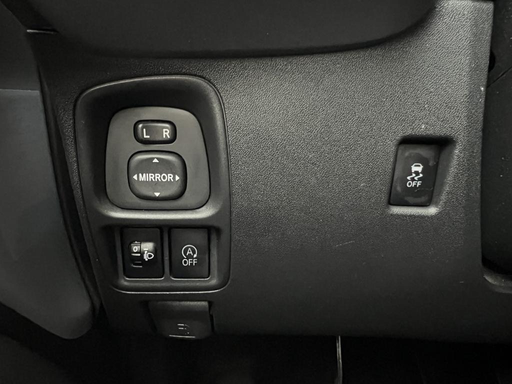 Toyota Aygo 1.0 vvt-i x-first cabrio | subwoofer | instaplijsten| uitlaatsi