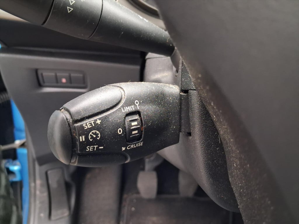 Citroen C3 1.2 puretech 82pk feel edition trekhaak | navigatie | cruise & c