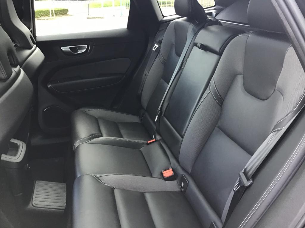 Volvo XC60 2.0 t8 plug-in hybrid awd ultimate bright