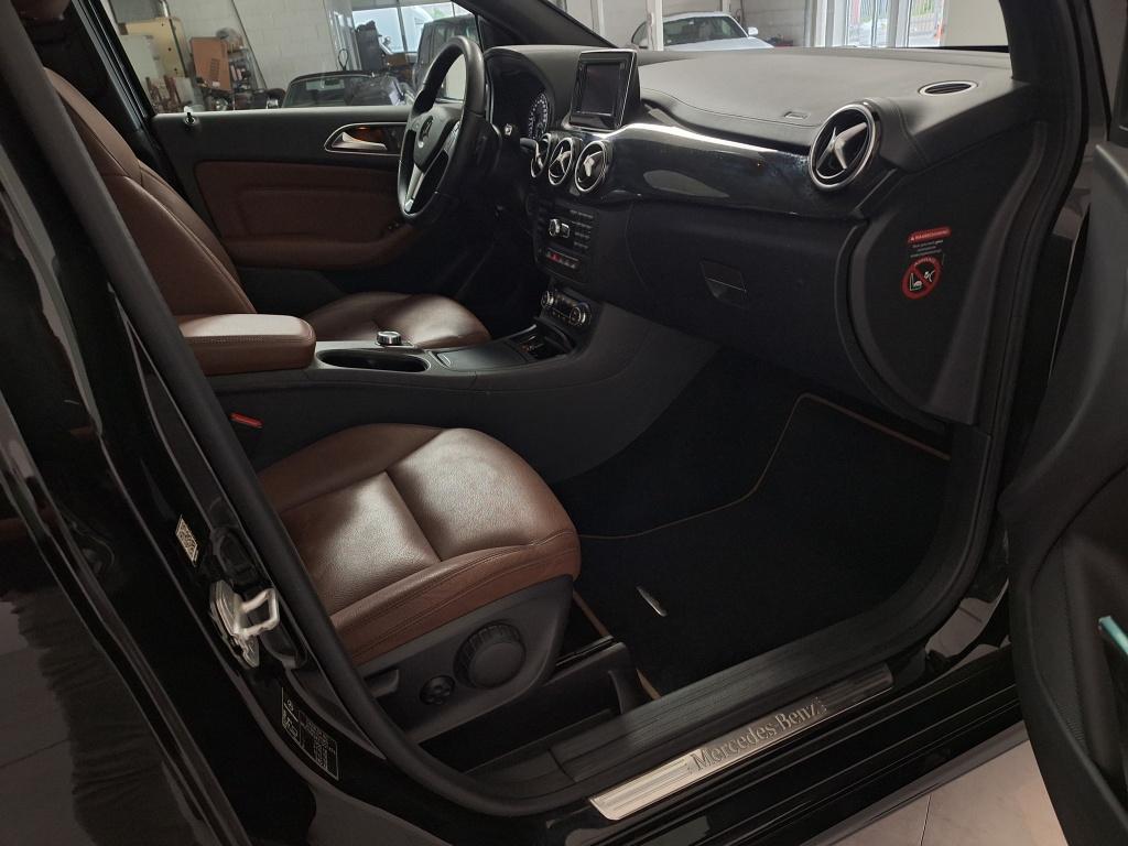 Mercedes-Benz B-Klasse 180 | stoelverwarming |