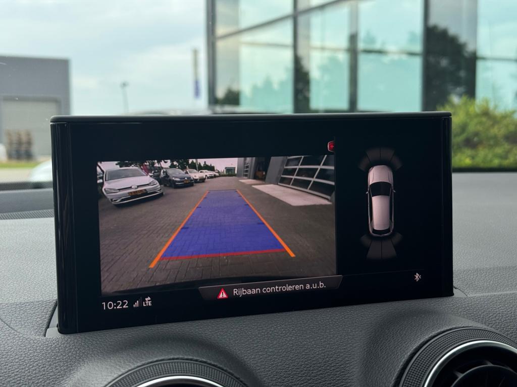 Audi Q2 35 tfsi advanced edition * camera * cruise control adaptief * stoel