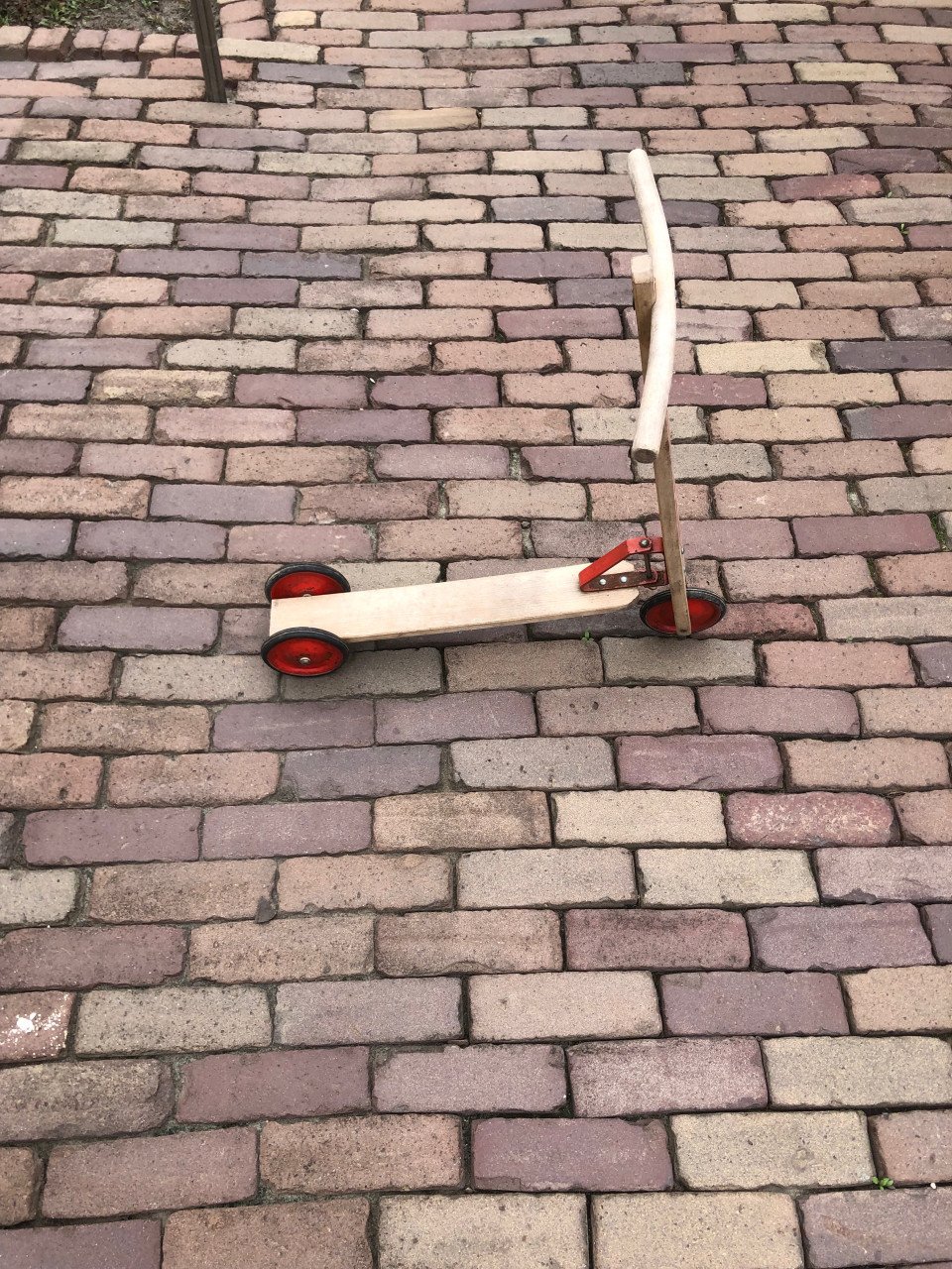 Stepje.