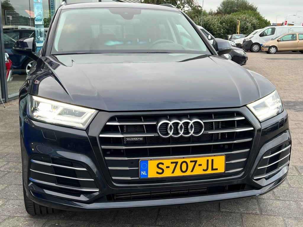 Audi Q5 55 tfsi e quattro competition s-line