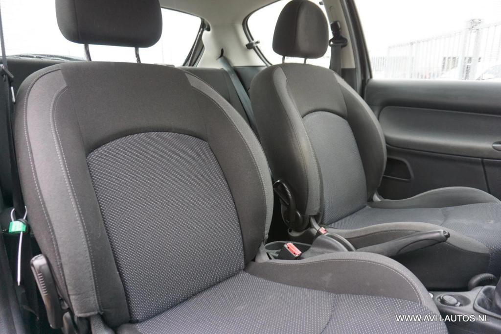 Peugeot 206 + 1.4 xs