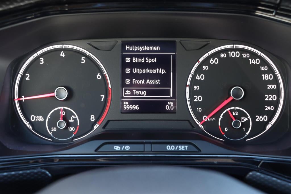 Volkswagen T-cross 1.0 tsi life adaptive | carplay | sensoren