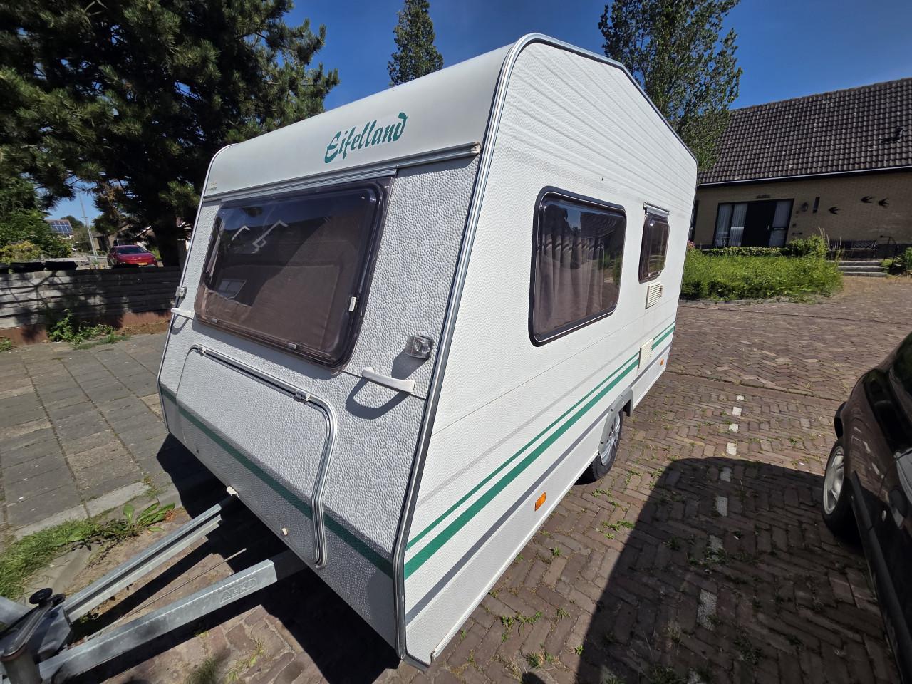Eiffeland 350 lichtgewicht topper met voortent