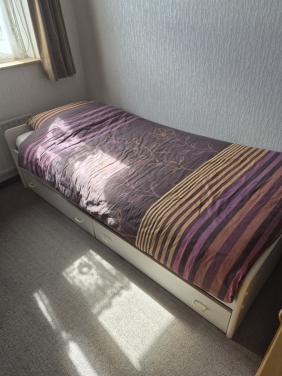 GRATIS 1 ledikant 90x200 van kwaliteitsmerk Vroomshoop