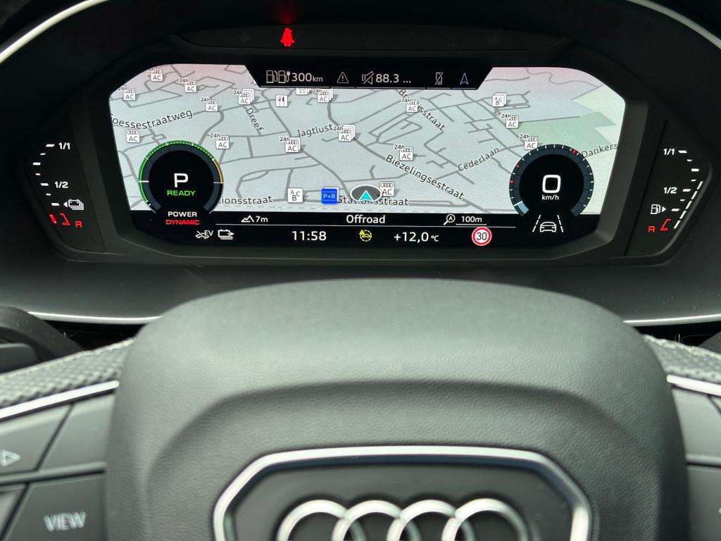 Audi Q3 sportback 45 tfsi e s-line | camera | black optiek | dode hoek | ke