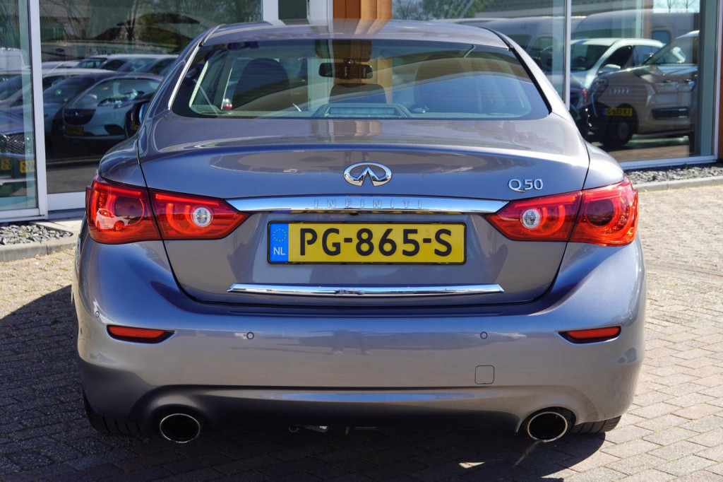 Infiniti Q q50 2.0t sport
