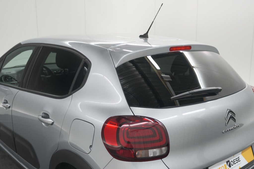 Citroen C3 puretech 110 max | parkeersensoren | apple carplay | climate con