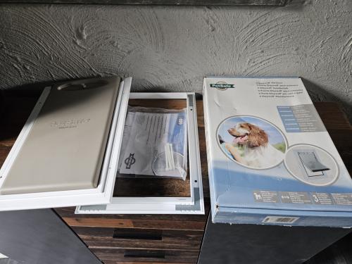 Nieuwe PetSafe Staywell aluminium hondenluik tot 18 kg