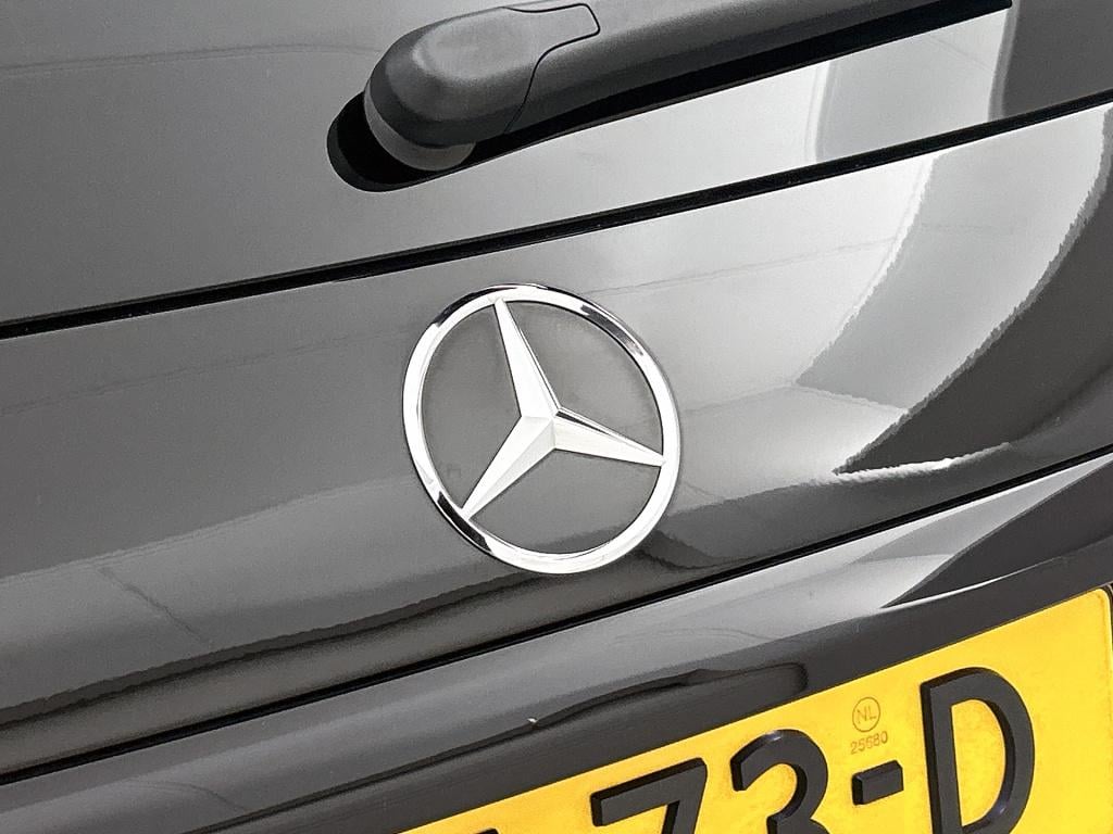 Mercedes-Benz Glc 300 e 4matic luxury plug-in hybride | avantgarde advanced