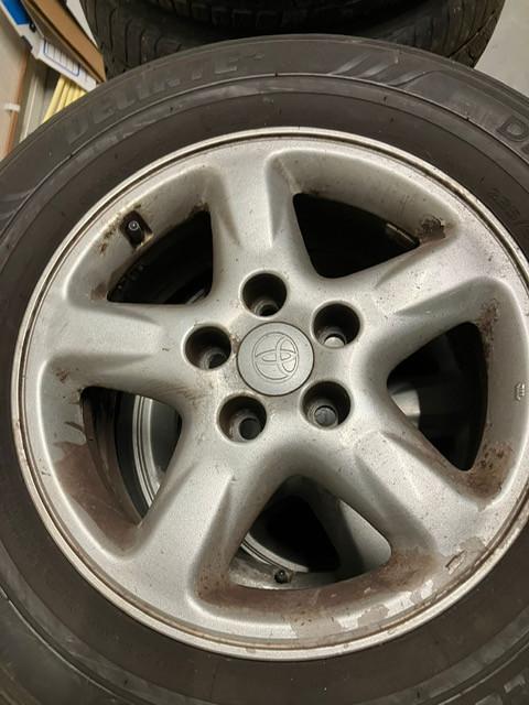 Banden met velg 235/60/R16 All Season
