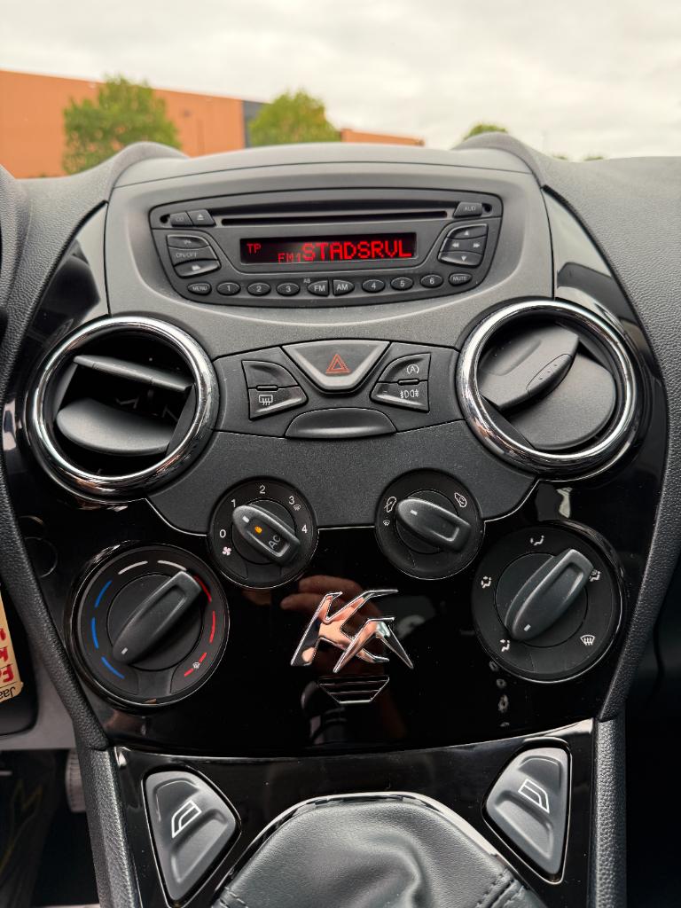 Ford KA 1.2 metal - airco - lage kmstand