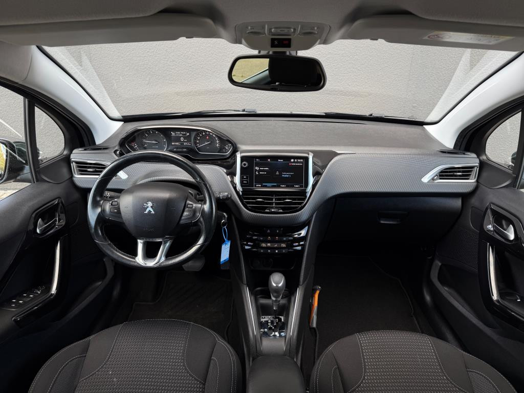 Peugeot 208 1.2 puretech allure