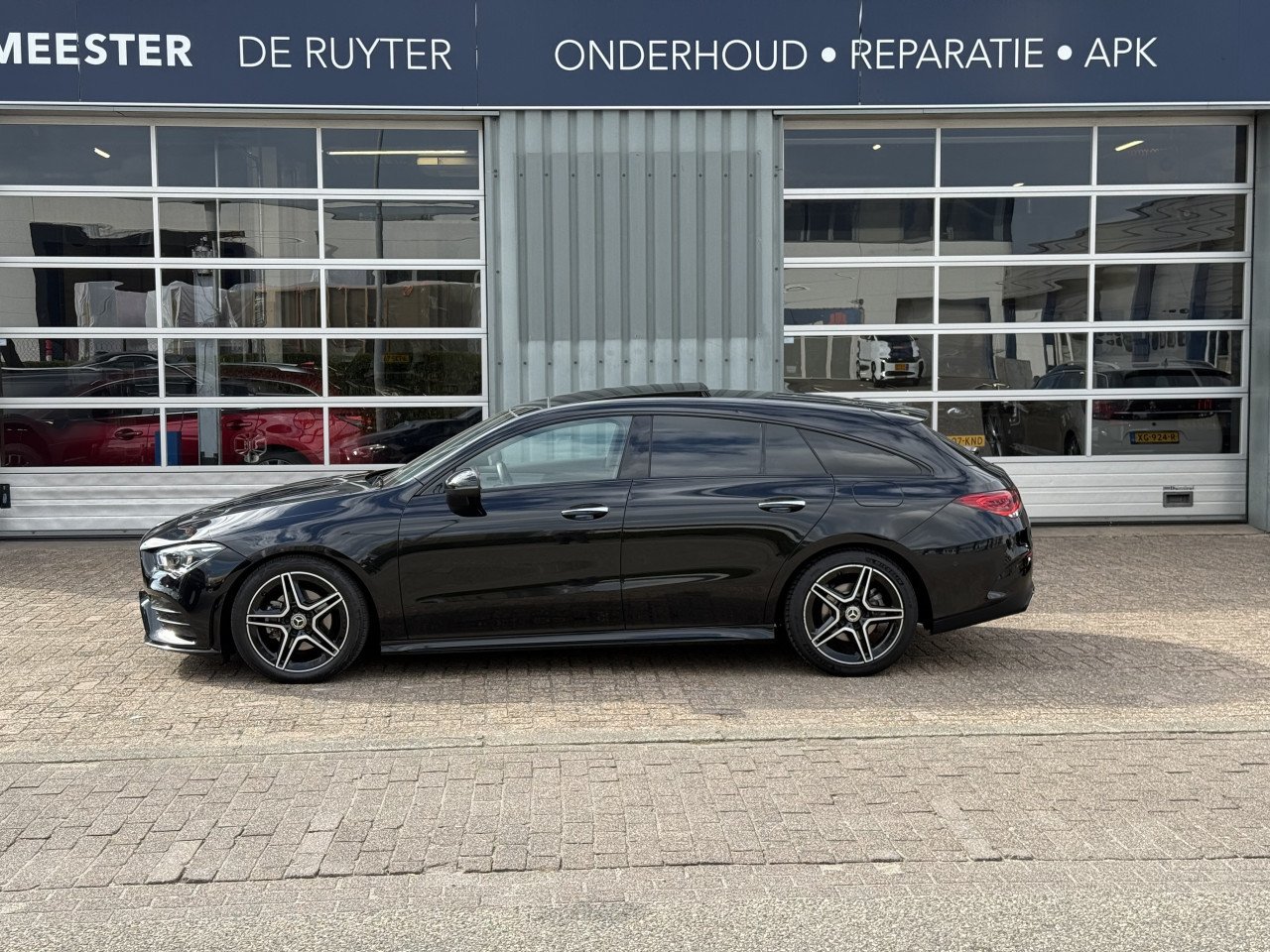 MercedesBenz CLA Shooting Brake AMG |Pano | Sfeer | Memory