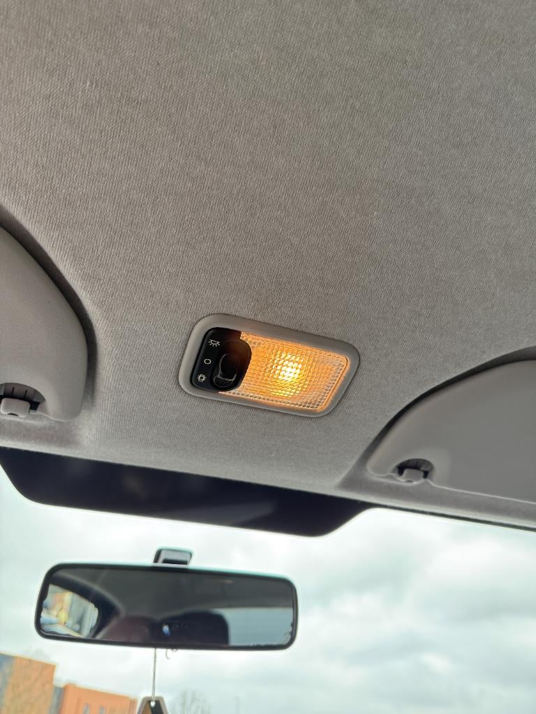 Toyota Aygo 1.0-12v aspiration green navigator