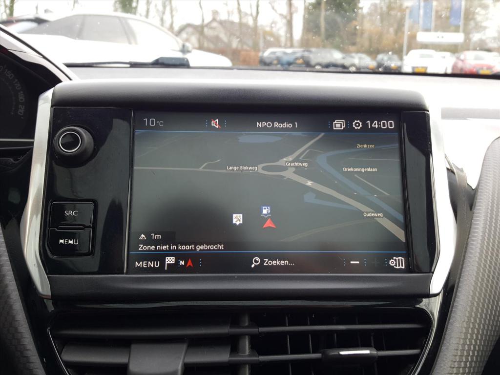 Peugeot 208 gt-line 1.2-110pk 5d vol-automaat(eat6) navigatie | trekhaak | 