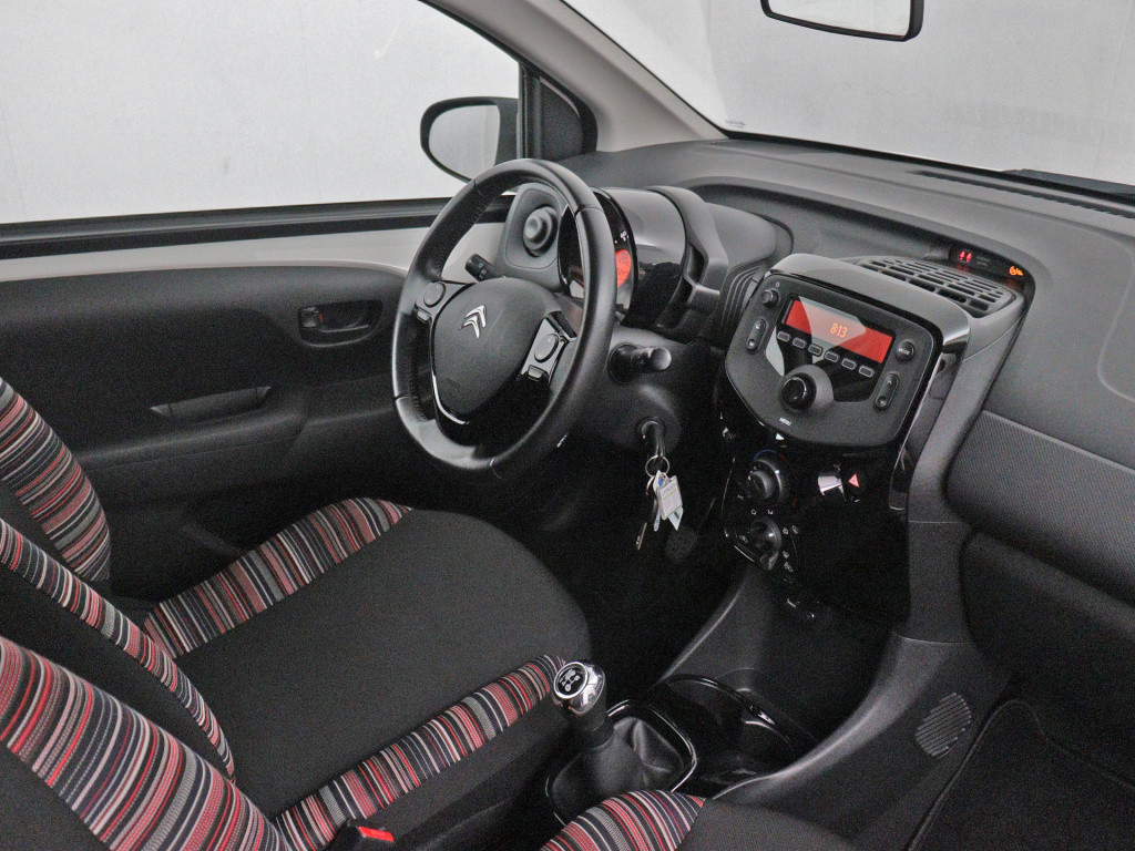 Citroen C1 1.0 vti feel | rijklaar | extra getint glas | airco |